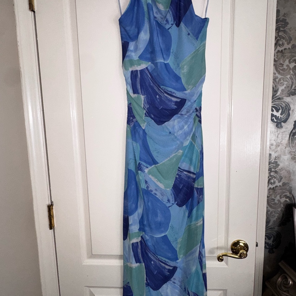 Sleeveless Blue Abstract Print Maxi Dress